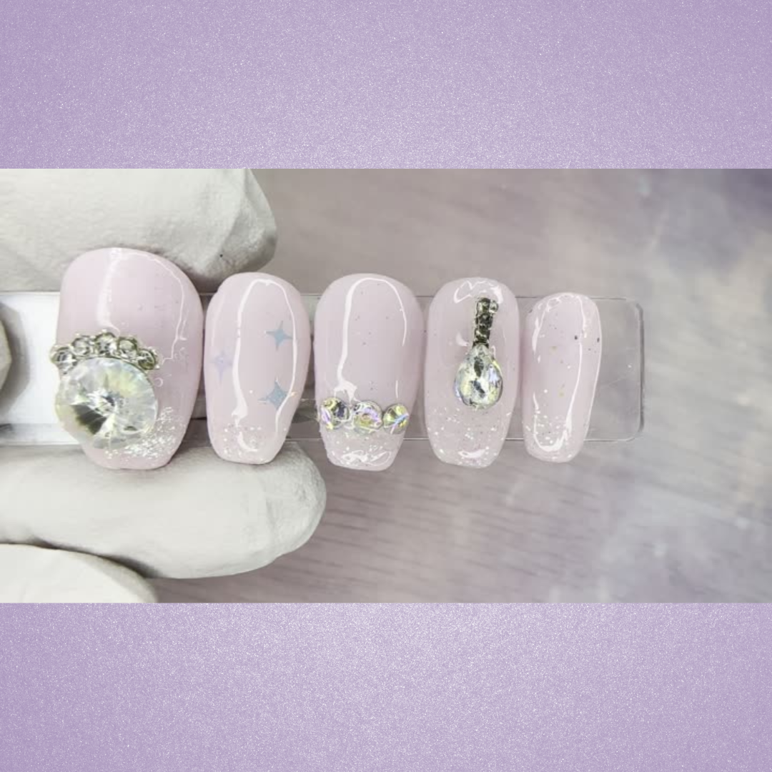 👑 HANDPAINTED PRINCESS SYDNEY NAIL SET 👑